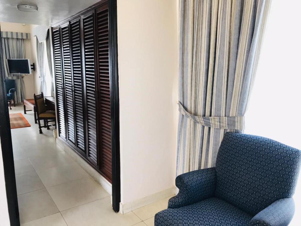 Beach Luxury Hotel Karachi Extérieur photo