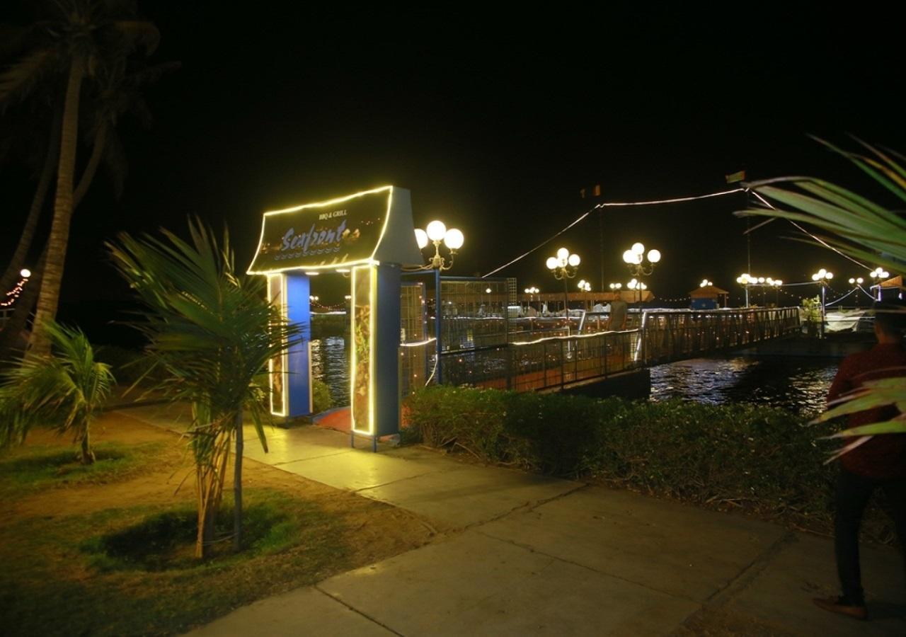 Beach Luxury Hotel Karachi Extérieur photo